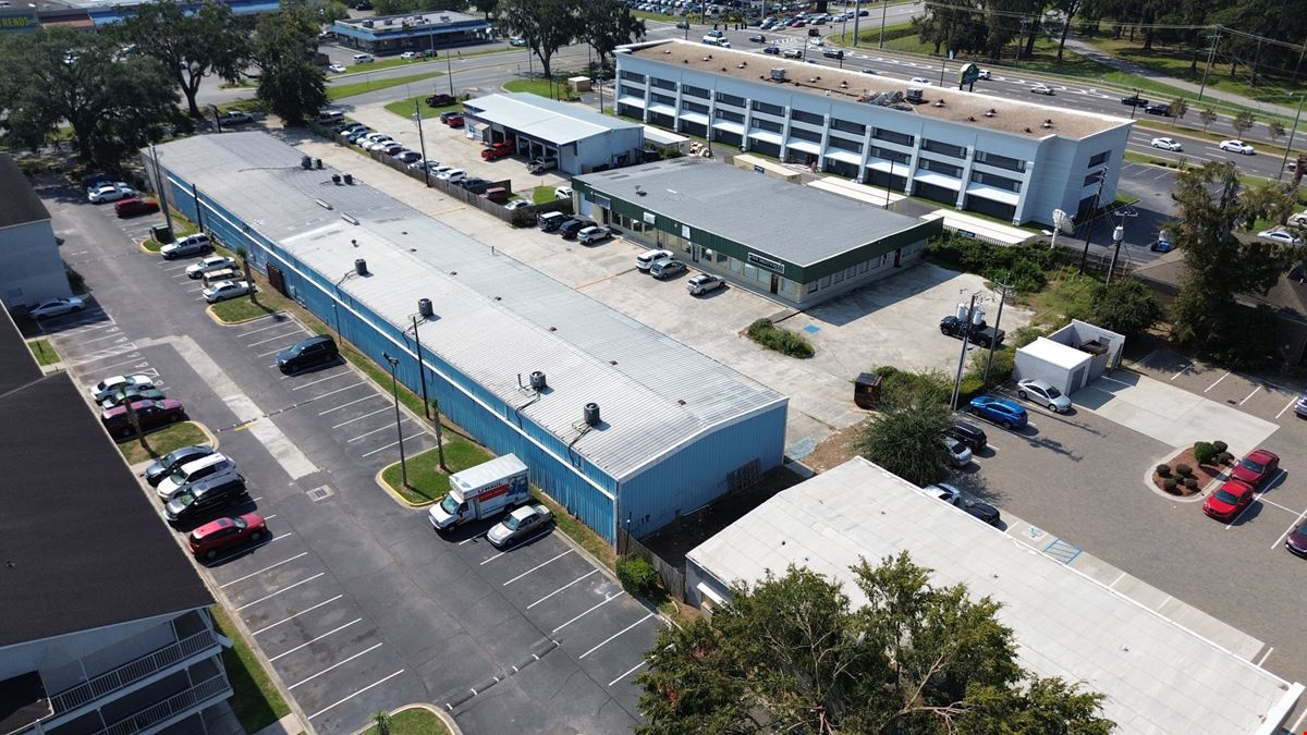 BKS Sports Center 66 W Montgomery Crossroad, Savannah, GA 31406