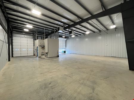 Industrial space for Rent at 4,125 SF Division & National Office/Warehouse in Springfield