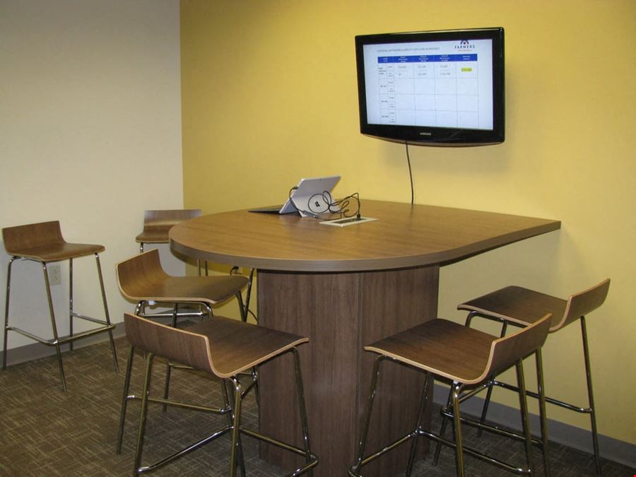 Ps Executive Centers - Polaris