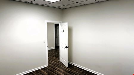 4111 Wall St. - 2,300 +/- SF Office