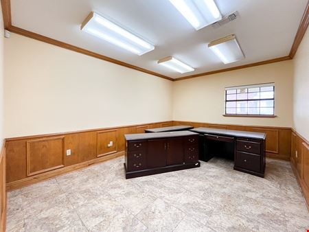 Former Law Office Near BRCC and Baton Rouge General