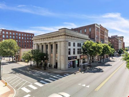 Retail space for Rent at 1675 Main St in Springfield