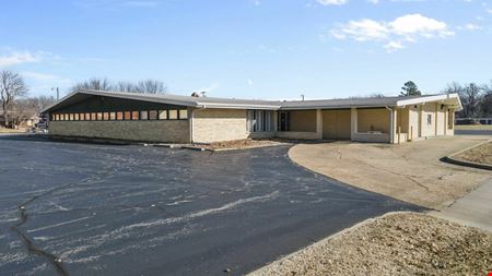 Office space for Sale at 808 E Wakefield Ave in Sikeston