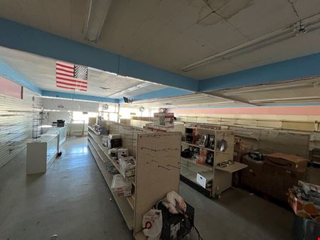 Suites Available at Westwood Shopping Center in Fresno, CA