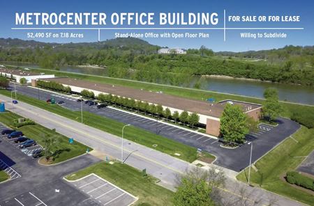Commercial space at 601 Mainstream in Nashville