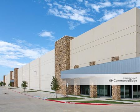 Industrial space for Rent at DFW North IV in Flower Mound