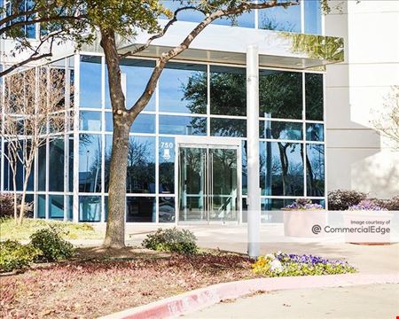 750 Canyon Drive