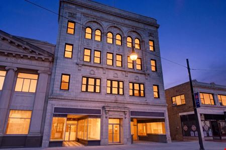 573 Broadway