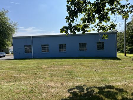 Industrial space for Rent at 644 Amity Rd in Bethany