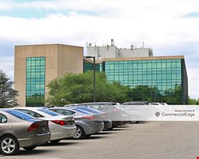 Radnor Financial Center - 201 King of Prussia Road
