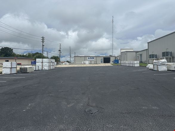 Centrally located Warehouse with Office Space