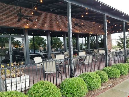 5,725 SF Prime Restaurant