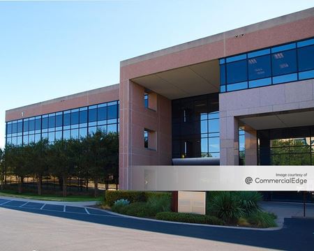 Commercial space at River Place I & IV in Austin