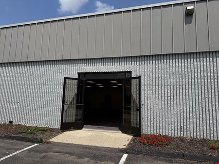 Office | Flex | Lab w/ OH Door for Lease in Ann Arbor