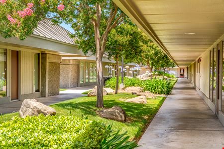 Herndon-Warner Professional Center