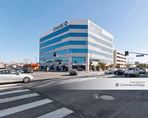 6400 Laurel Canyon Blvd