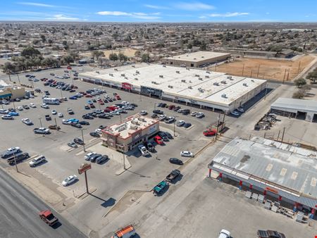 Heroes Plaza Shopping Center