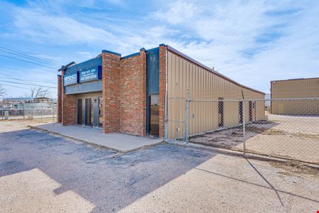 Heavy Industrial Crane Served Shop w/ Wash-Bay