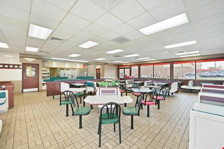 former Burger King restaurant, currently vacant
