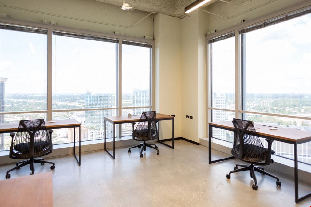 Industrious - 401 East Jackson Street