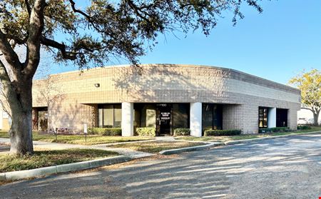 5910 Benjamin Center Dr