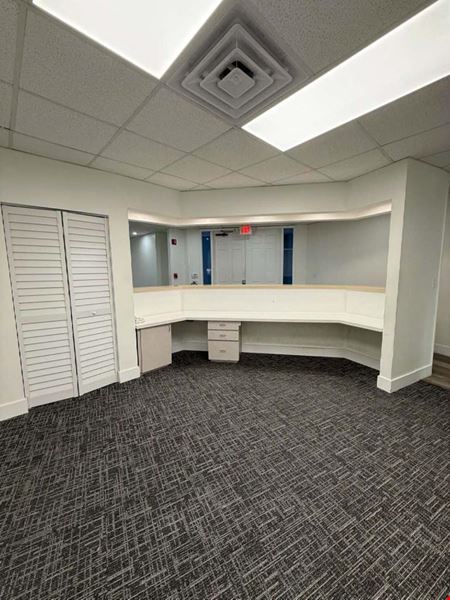 Office space for Rent at Presidential Circle Office Plaza in Hollywood