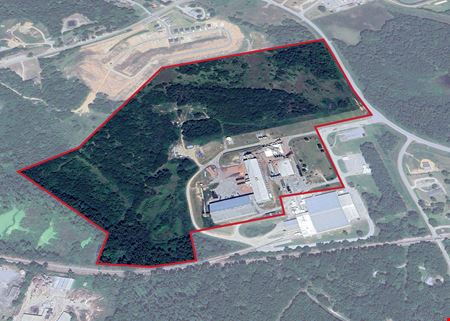 Industrial space for Sale at Industrial Building Available in Thomson