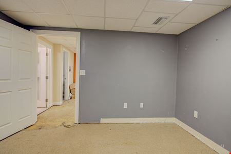 1.09± Acres with Warehouse/Showroom/Office