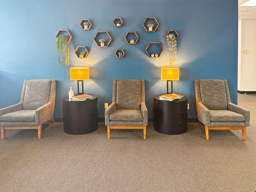Regus - Bentonville - Beau Terre