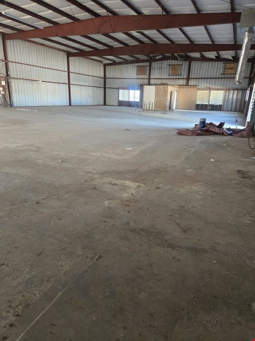4780 Old Highway 111