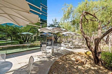 2625 West Grandview Road (R045)