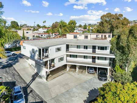 207 W Marquita