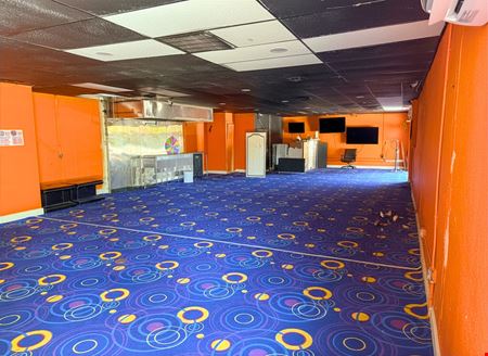 Multi-Tenant Commercial Building For Sale