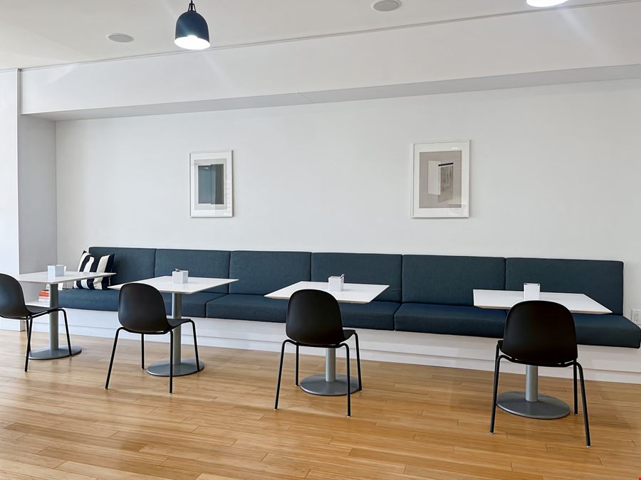 Regus - Englewood - W Palisade Ave