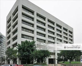 Glendale Gateway - 700 North Central Avenue