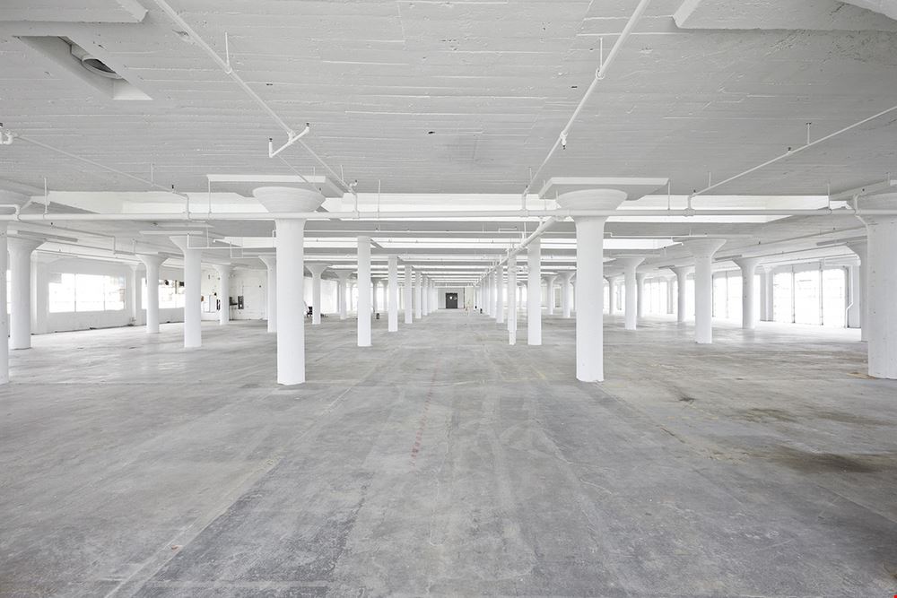 1700 S Santa Fe Ave, Los Angeles, CA 90021