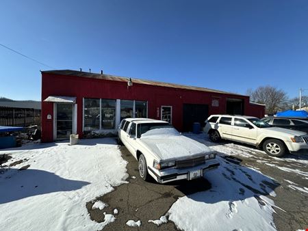 1020 East State St     2500+/- SF Warehouse/Storage Building in Industrial Zoning
