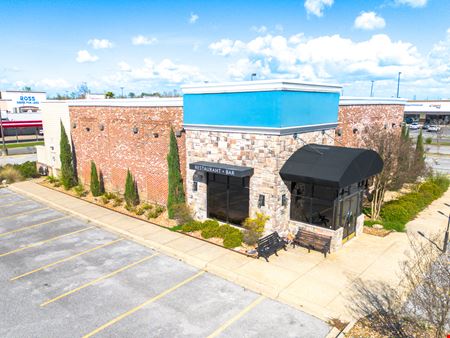 Freestanding Restaurant at Signalized Intersection off I-210 in Lake Charles