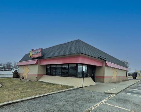 Retail space for Sale at 2nd Generation QSR - Trenton, MO - For Sale or Lease in Trenton