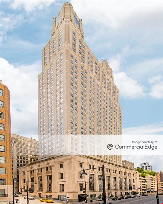 909 Walnut Street
