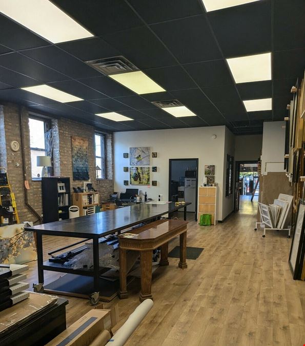 1461 W Fullerton Ave, Chicago, IL 60614