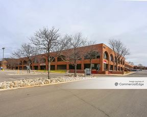 Marketplace Courtyard - Building E