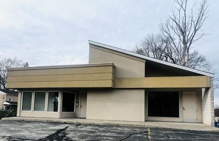 Office space for Sale at 264 W Liberty St in Hubbard
