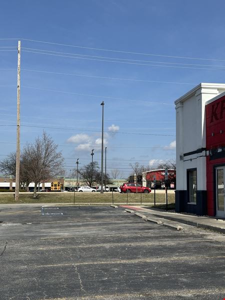 Retail space for Rent at 2081 Morse Rd in Columbus