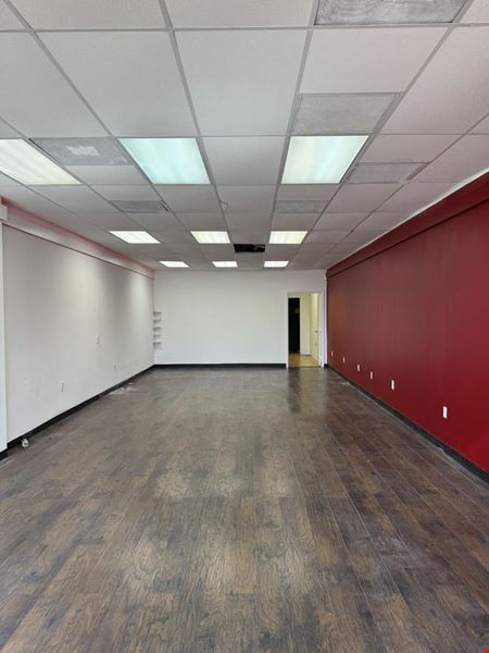 8833 Biscayne Blvd | Retail