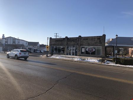 Retail space for Rent at 417 Railroad Ave in Round Lake