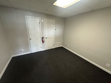 3135 Walden Ave - 800+/- SF Office/Retail Space for Lease