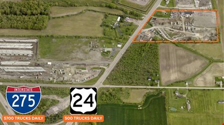Industrial space for Sale at Huge Truckyard + 9 Repair Bays in Carleton