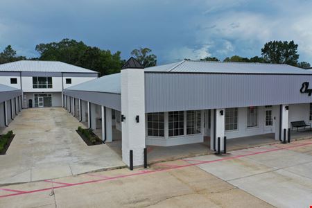 South Pointe Square Shopping Center