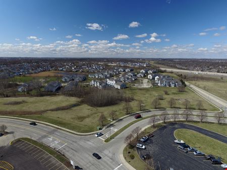 Mall Loop Dr.